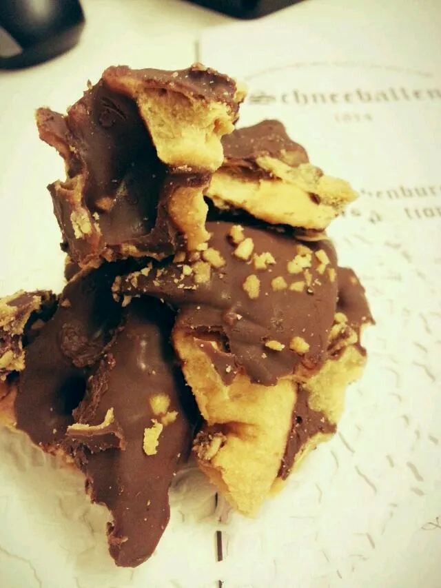 chocolate crunch Schneeballen|Jun Kiさん