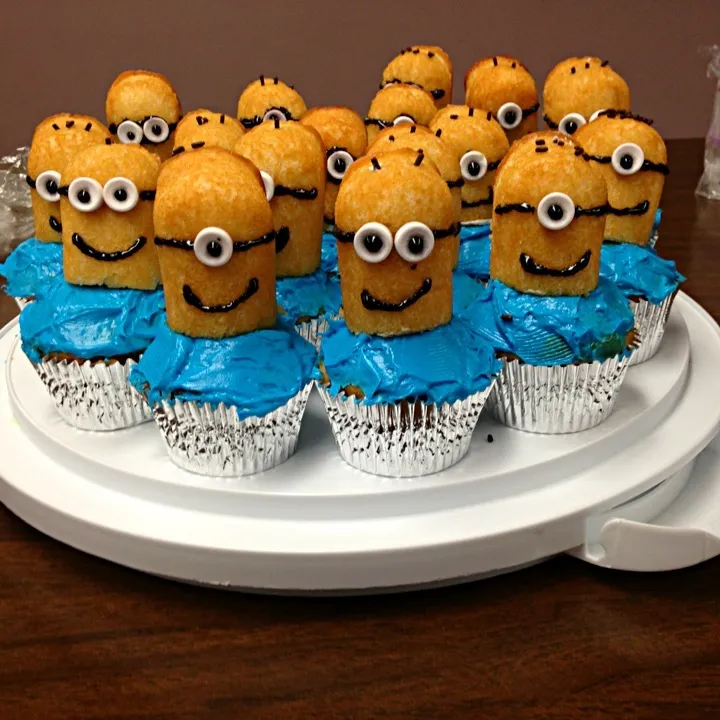 Birthday Minions|Gregさん