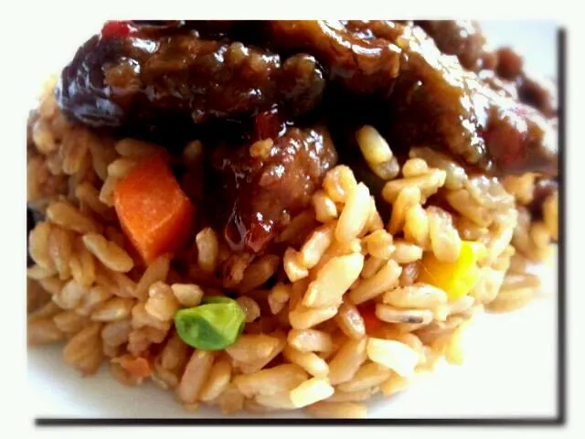 Spicy Orange Beef with Fried (Brown) Rice|S Theoさん