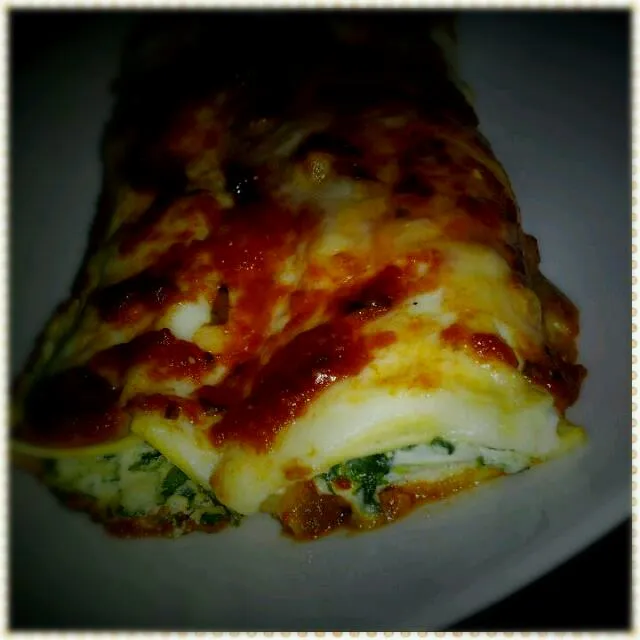 Snapdishの料理写真:Spinach & Ricotta Filled Manicotti|S Theoさん