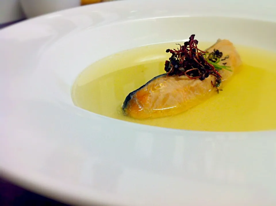 秋鮭のコンソメスープ|ryoさん