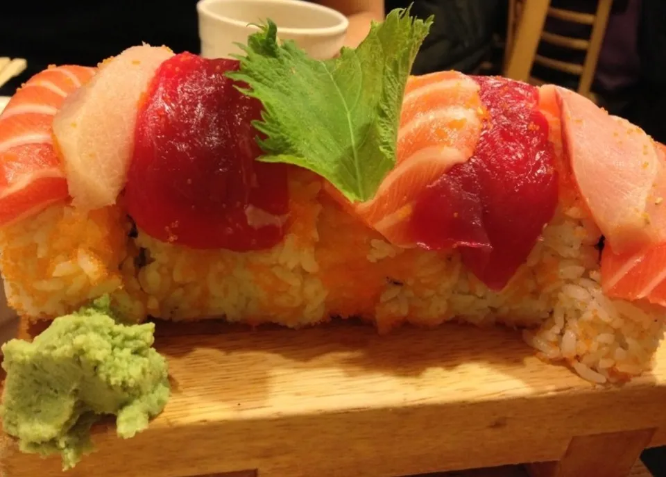 Rainbow Roll, this is as size of an arm|Jen B.さん