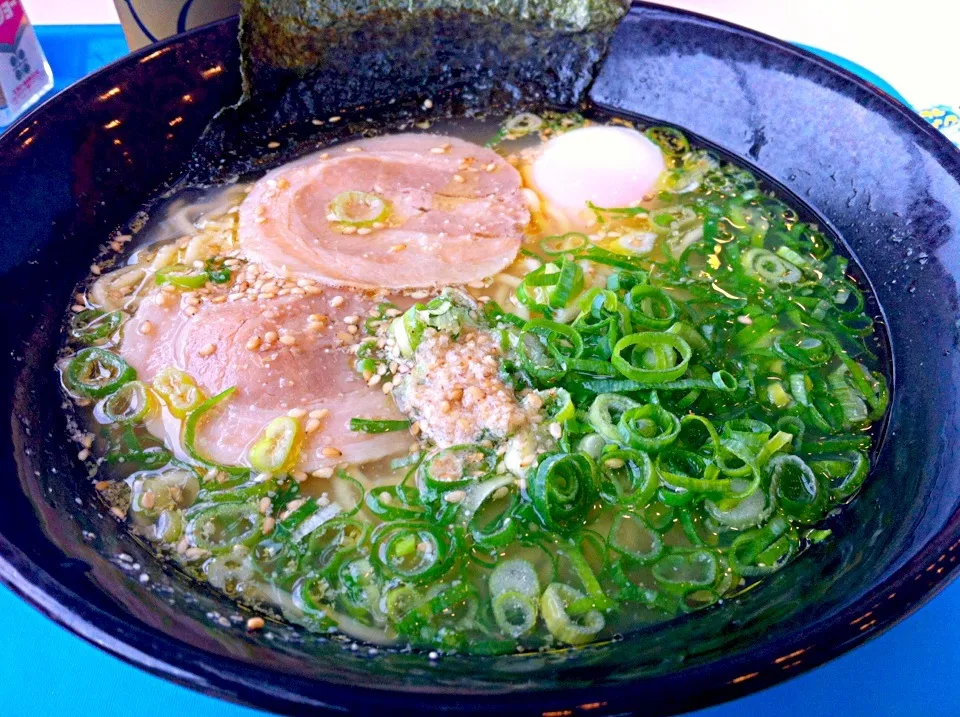 Snapdishの料理写真:かぼすラーメン|nakanさん