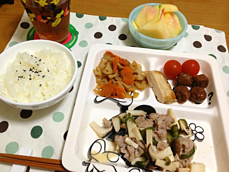 塩だれ炒めメインの晩ご飯|miyamegu**さん