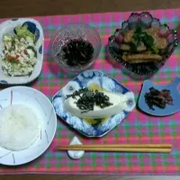 Snapdishの料理写真:アリモノで晩御飯。|ありたさん