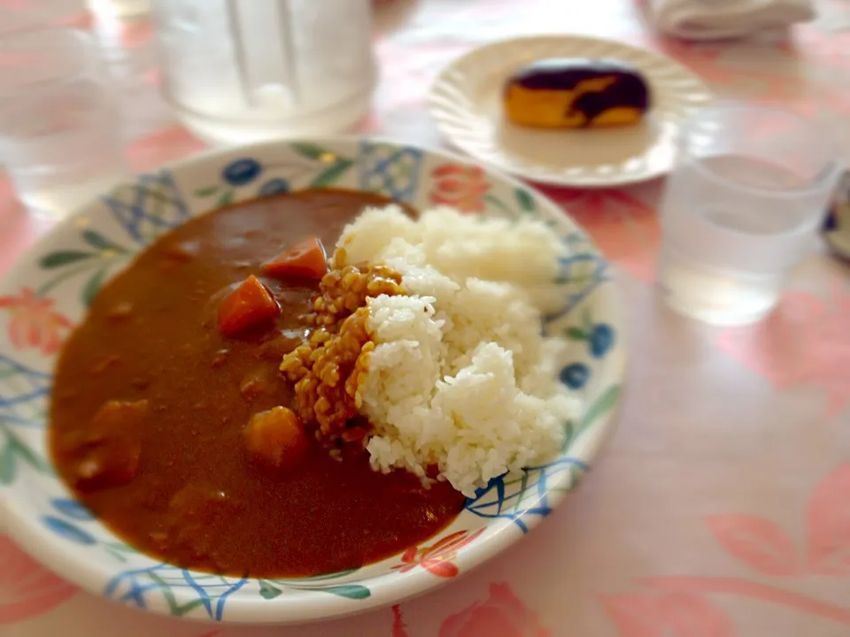 Snapdishの料理写真:合宿所のカレー|hitominnさん