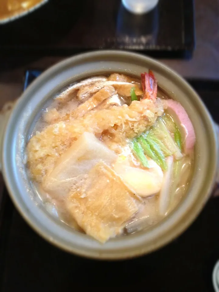 暑いから…鍋焼きうどん！|あくびさん