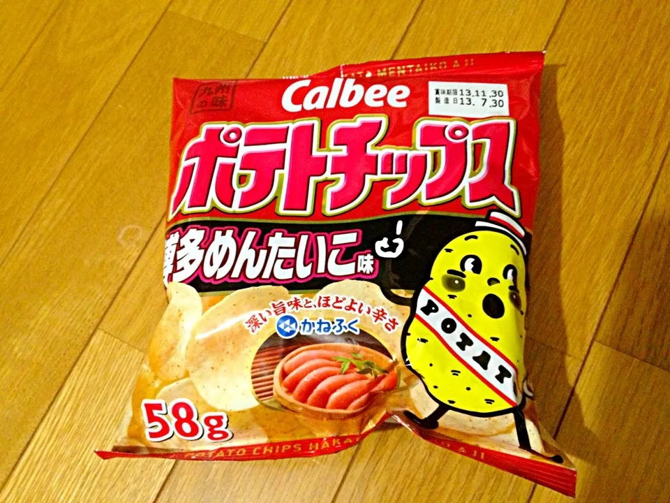 カルビー ポテトチップス 博多めんたいこ味|TanTanさん