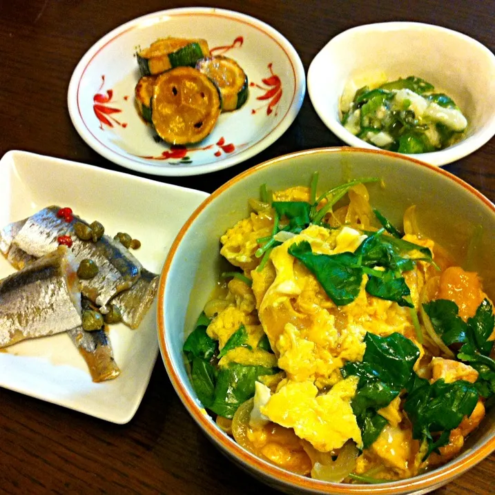 親子丼 ズッキーニのバター醤油焼き、オクラとろろ和え、秋刀魚マリネ|きりママさん