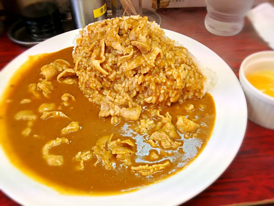 Snapdishの料理写真:マンモスカレー：1kgカレー|oyamada01さん