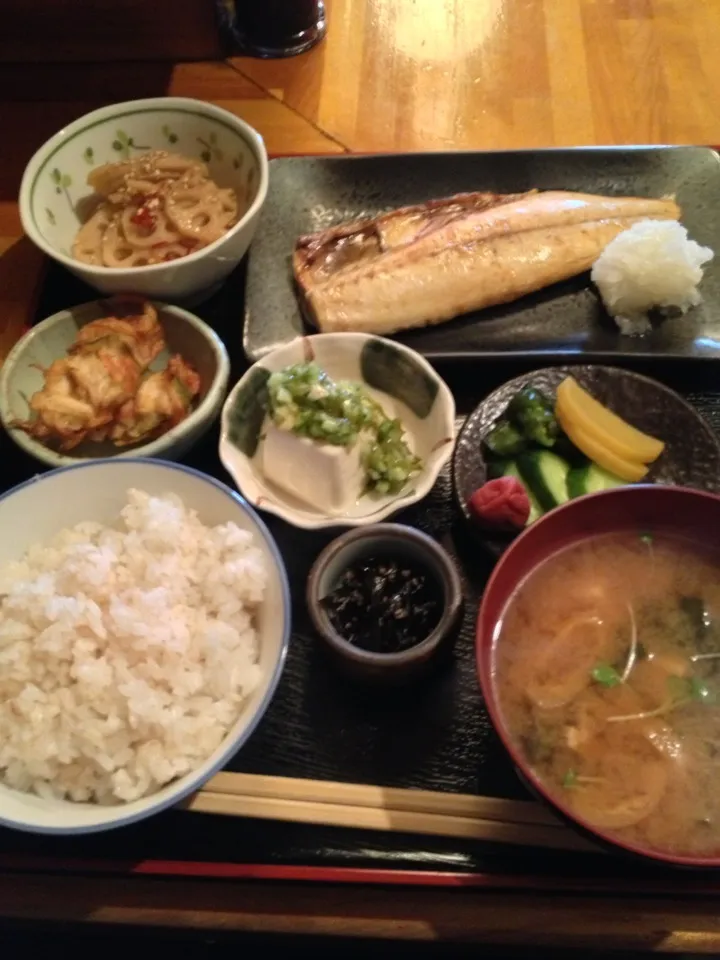 Snapdishの料理写真:鯖焼き定食|おっちさん