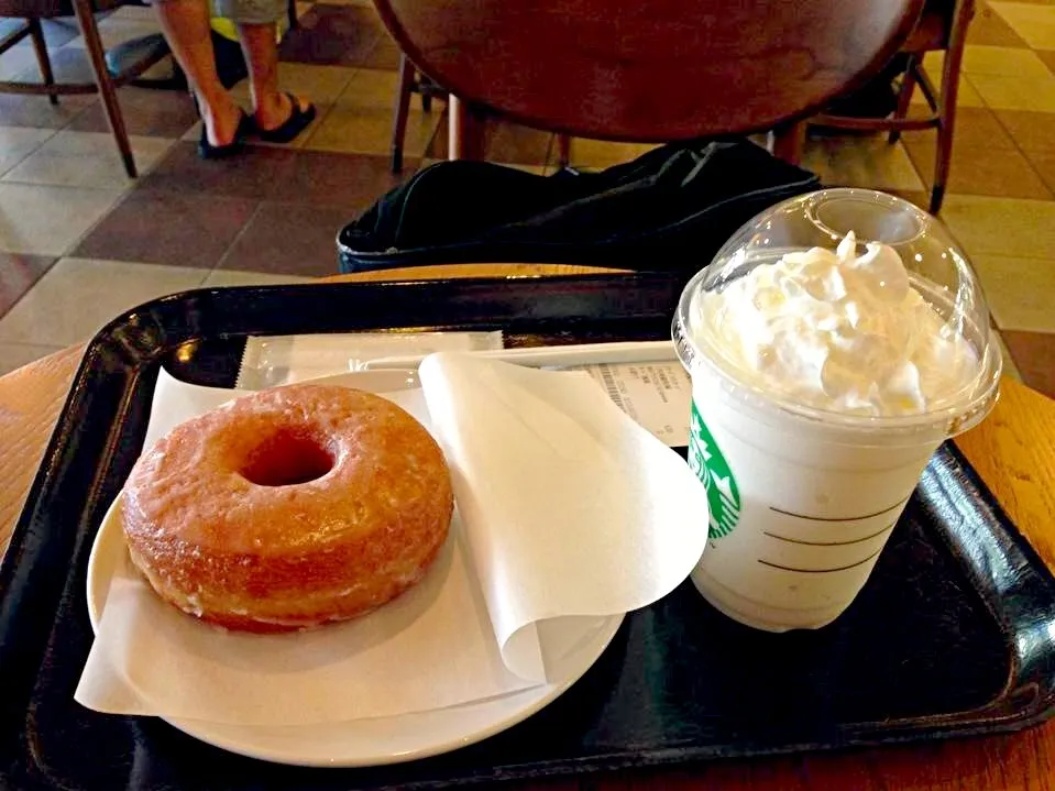 Starbucks :)|gorgeoushelerieさん