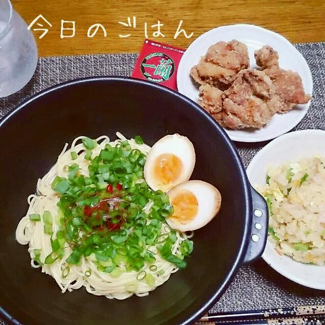 Snapdishの料理写真:晩御飯！博多一蘭の汁なしとんこつ|シェリリンさん