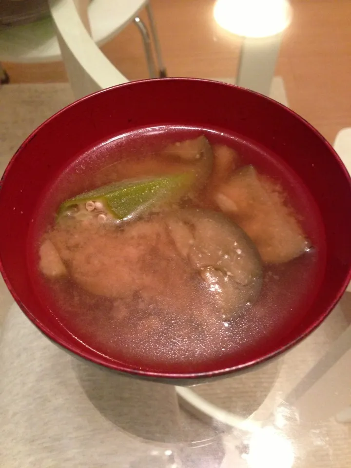 Snapdishの料理写真:茄子とオクラの味噌汁|ここさん