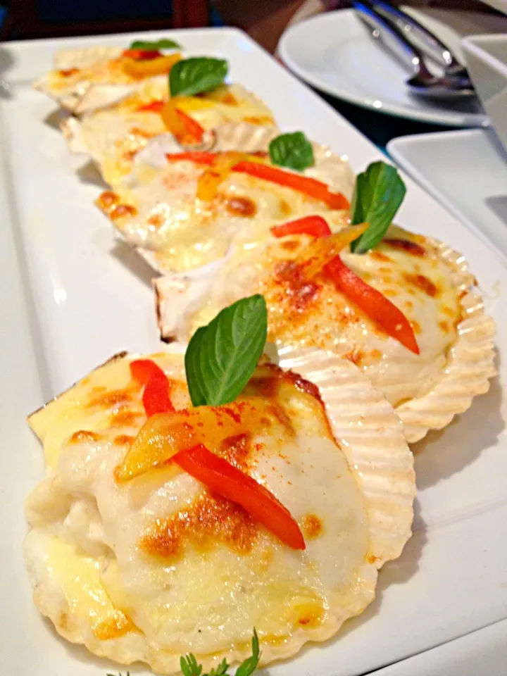 scallops with  cheese|Owfu B.さん