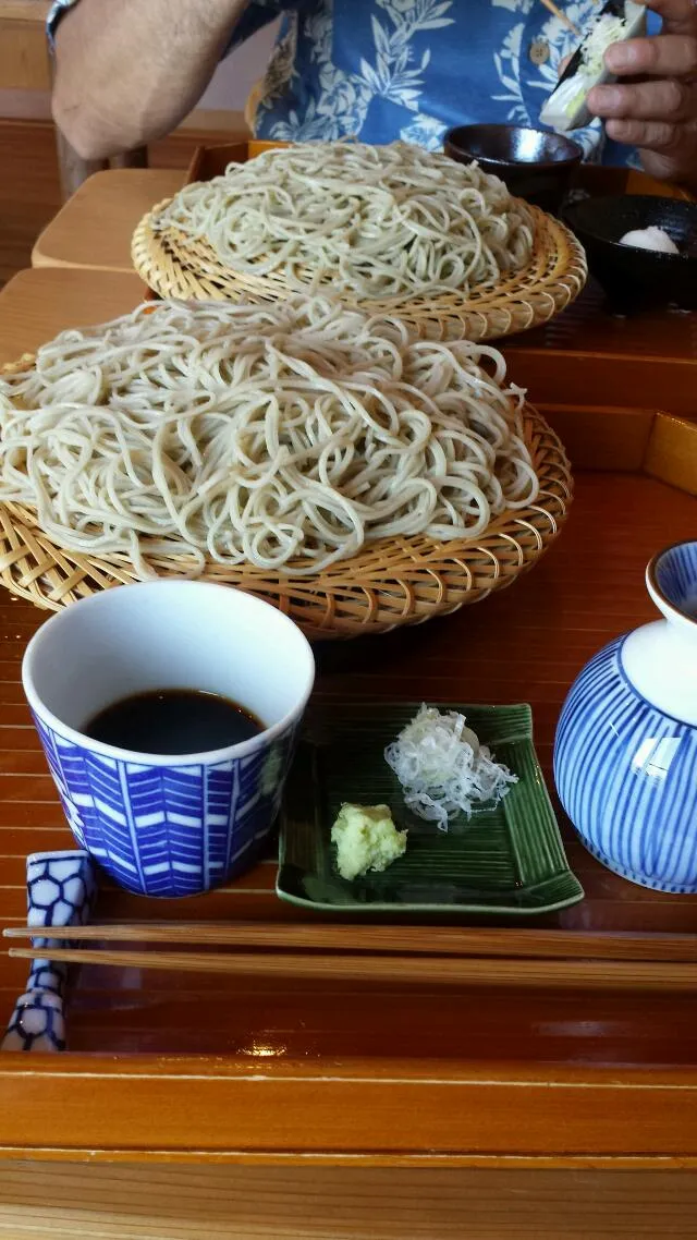 【沼津 おもだか】蕎麦2種盛り|うめロクさん