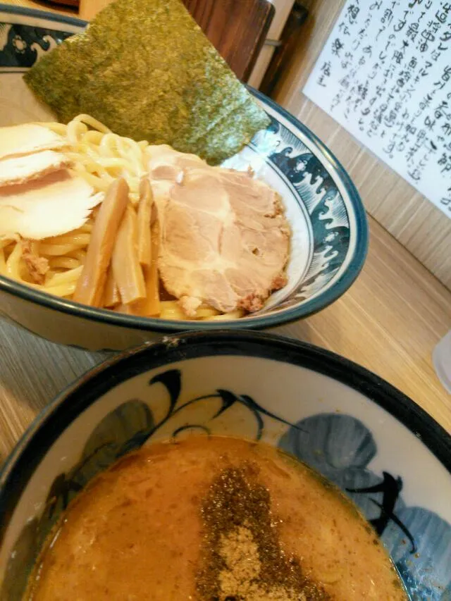 Snapdishの料理写真:つけ麺＠天想伝 楽(秋葉原)|ちびめがさん