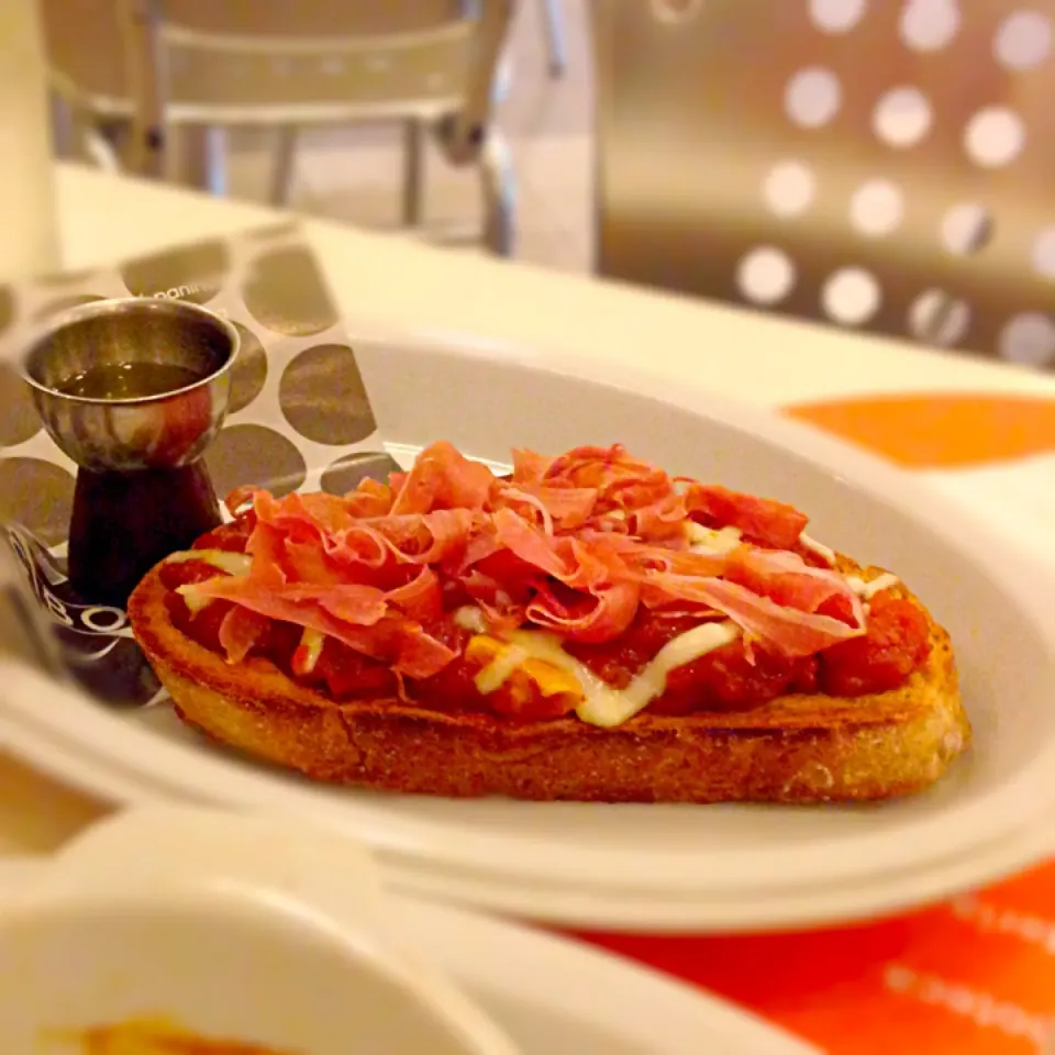 Bruschette Prosciutto di Parma|Jasmine Lopezさん