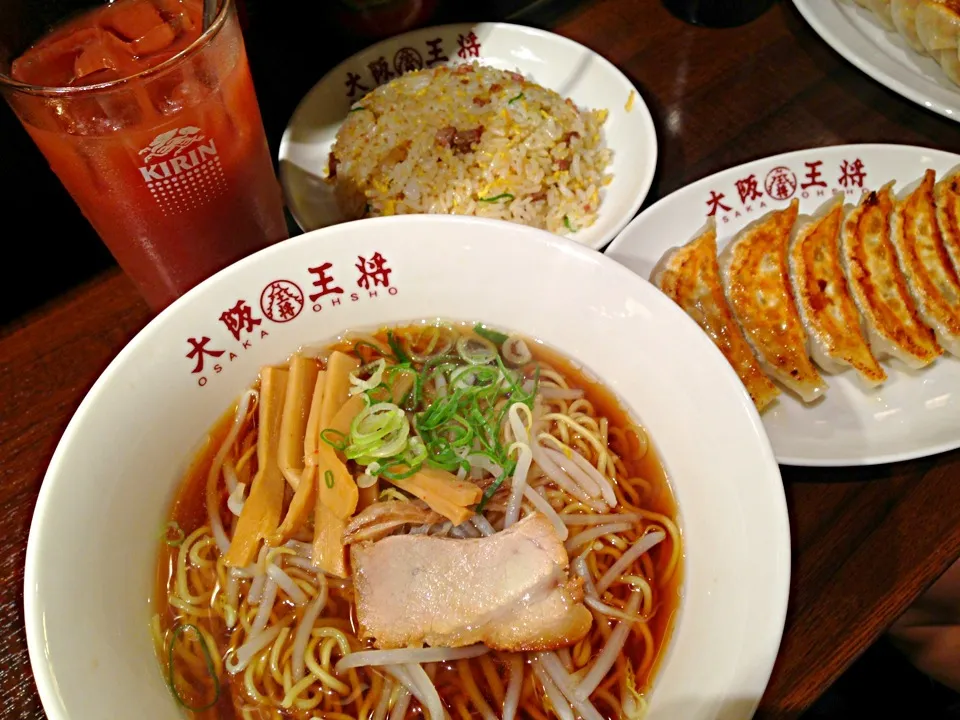 ラーメン 餃子 チャーハン|ちはキートンさん