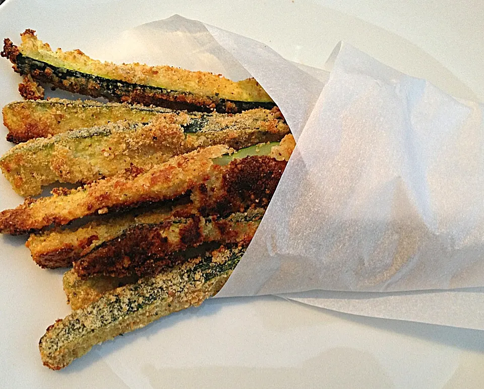 Baked Zucchini Fries|lindsay robesonさん