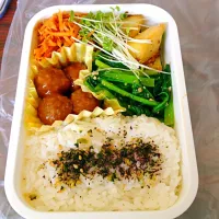 Snapdishの料理写真:ジャーマンポテト弁当|うめぼしさん