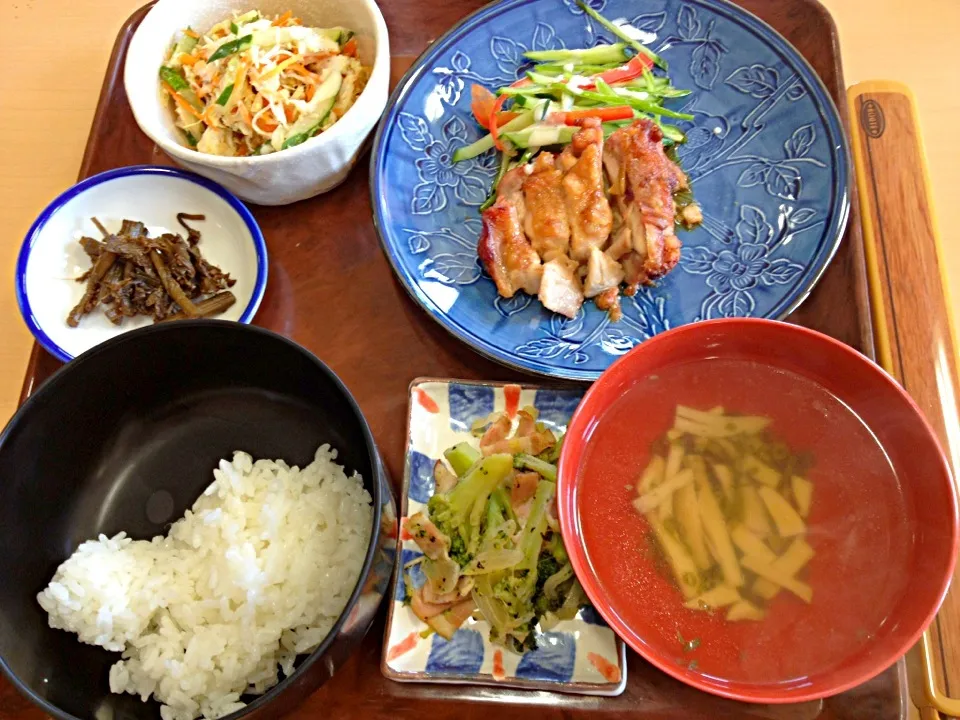 お昼は、日替わり定食＠喫茶ふれあい  健康福祉センター|ハルさん