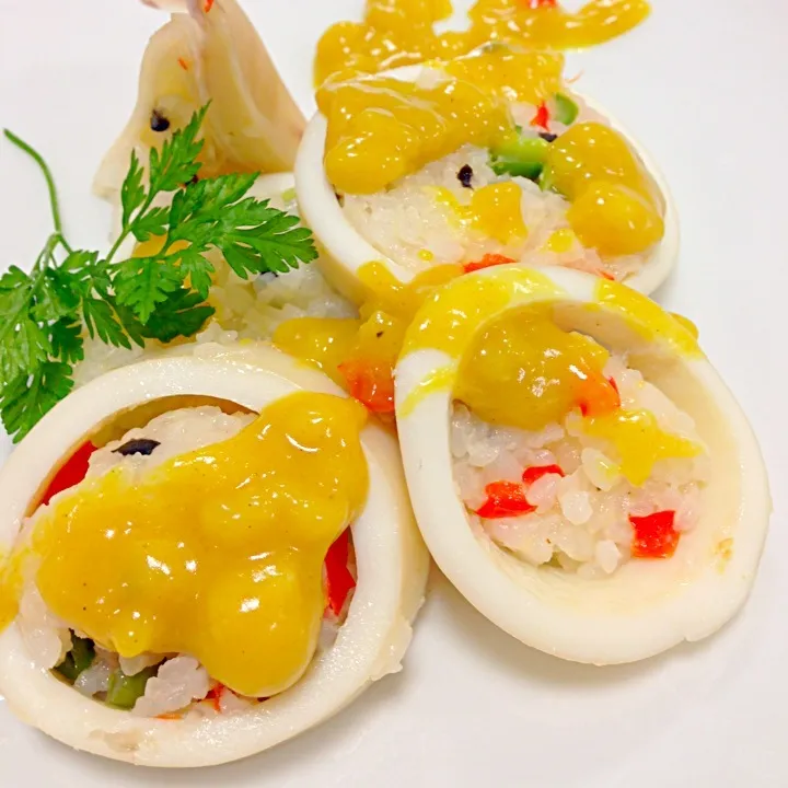 イカのファルシ カレーソース Stuffed calamari|Funky Chefさん