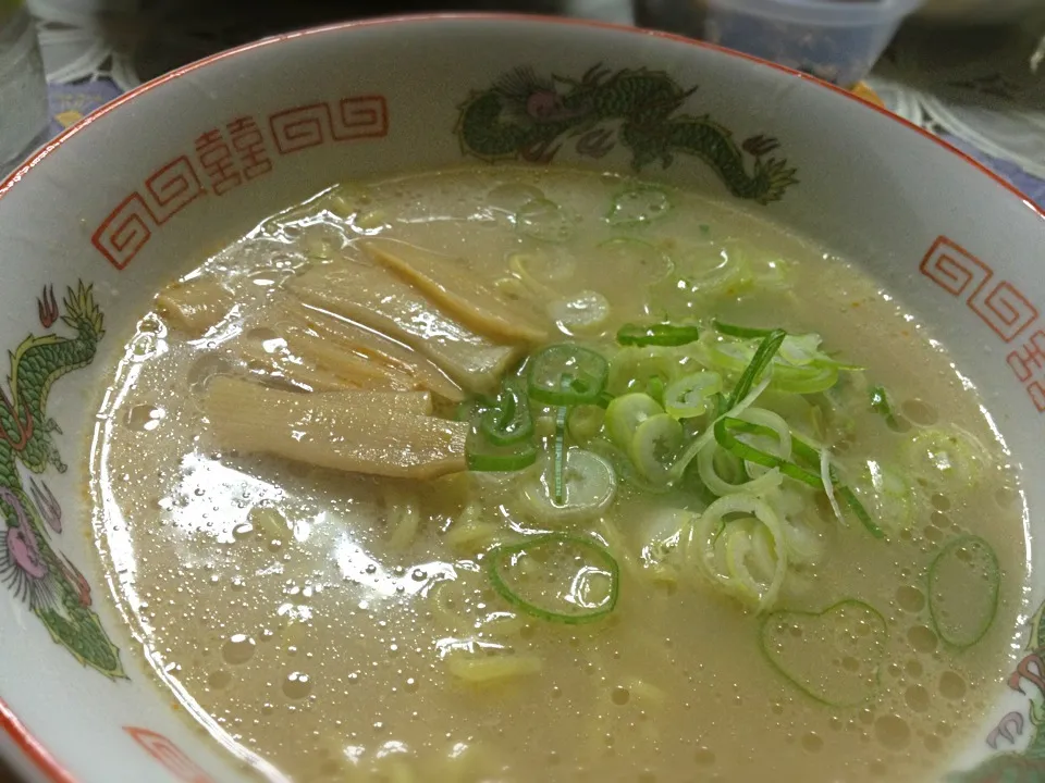 自家製〜父の豚骨ラーメン|咲きちゃんさん