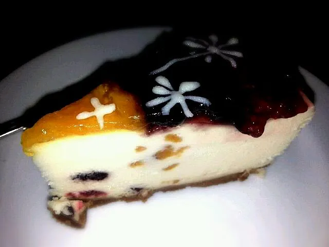 outrageous cheesecake|Camille Briosoさん