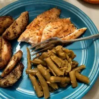 Tilapia with green beans and garlic potatoes|Kelsey Richardsさん