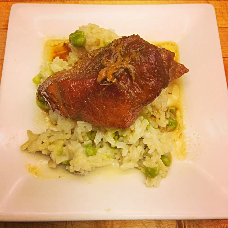 Asian style pork ribs over coconut jasmine brown rice with peas|nicole almquistさん