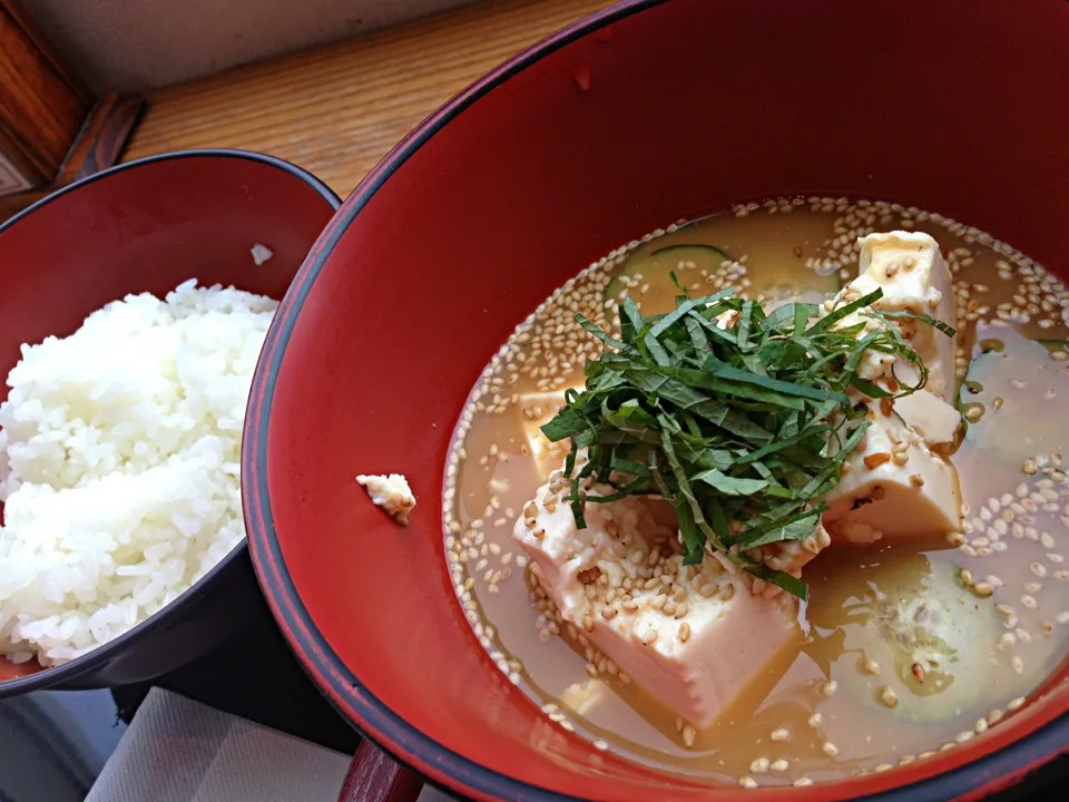 Snapdishの料理写真:冷や汁定食@新宿みやざき館KONNE (新宿)|塩豚骨さん