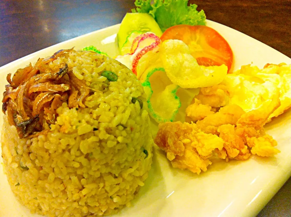 Kampong Fried rice (country side style fried rice)|Jorge Bernal Márquezさん