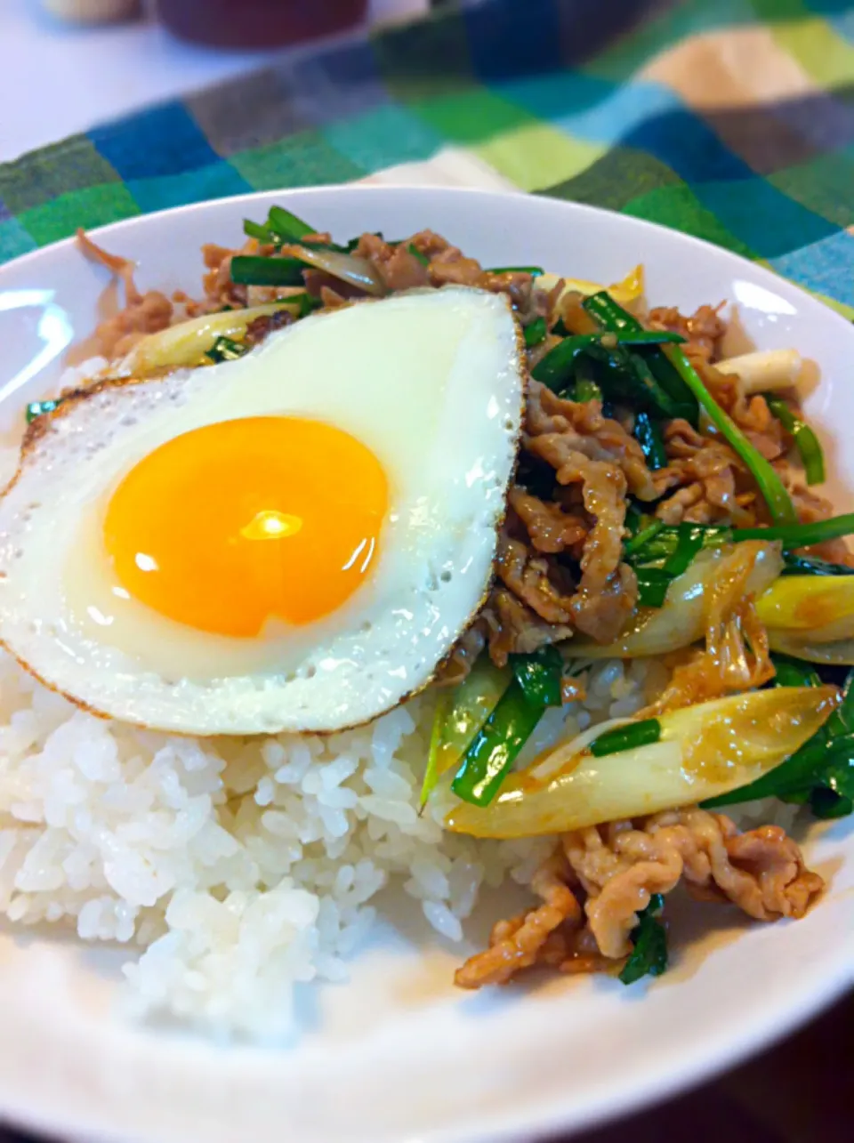 豚肉のスタミナ炒めごはん( ^ω^ )|いずんさん