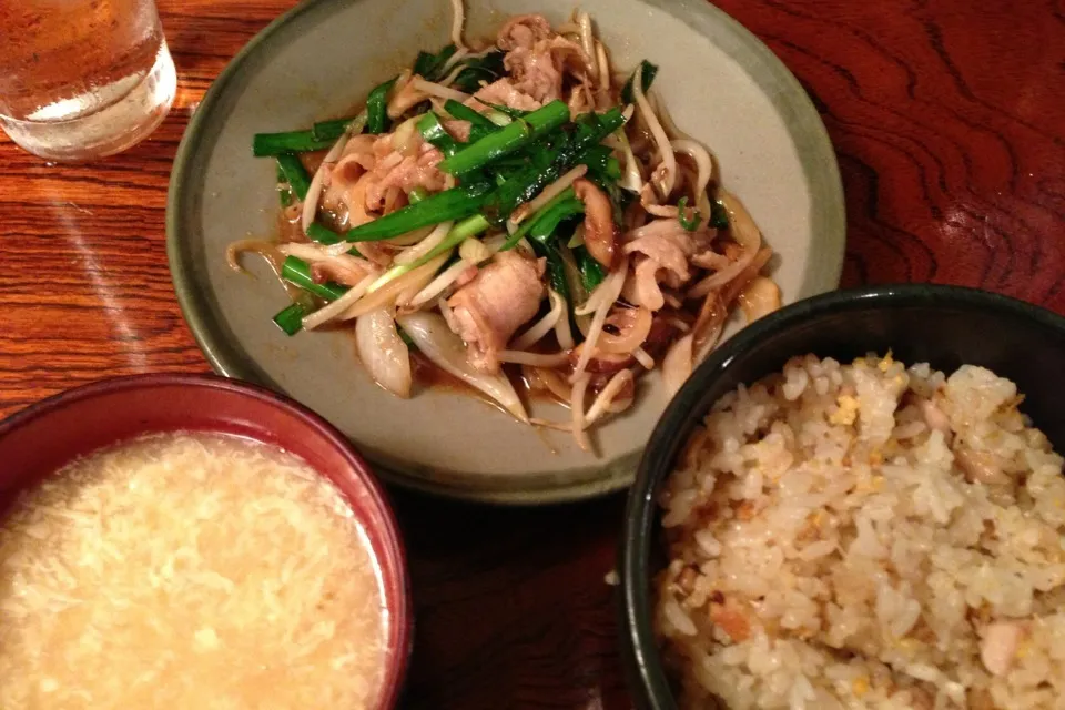 肉ニラ炒めと炒飯|Naoya Ishiharaさん