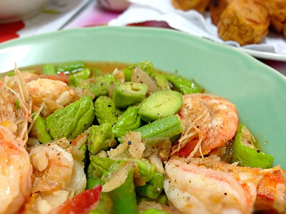 Stir-fried stink beans with shrimps|Yui Phiphitphakdiさん