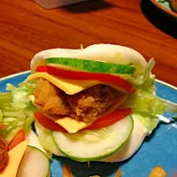 Snapdishの料理写真:Chicken bun|jeremy soehatmoさん