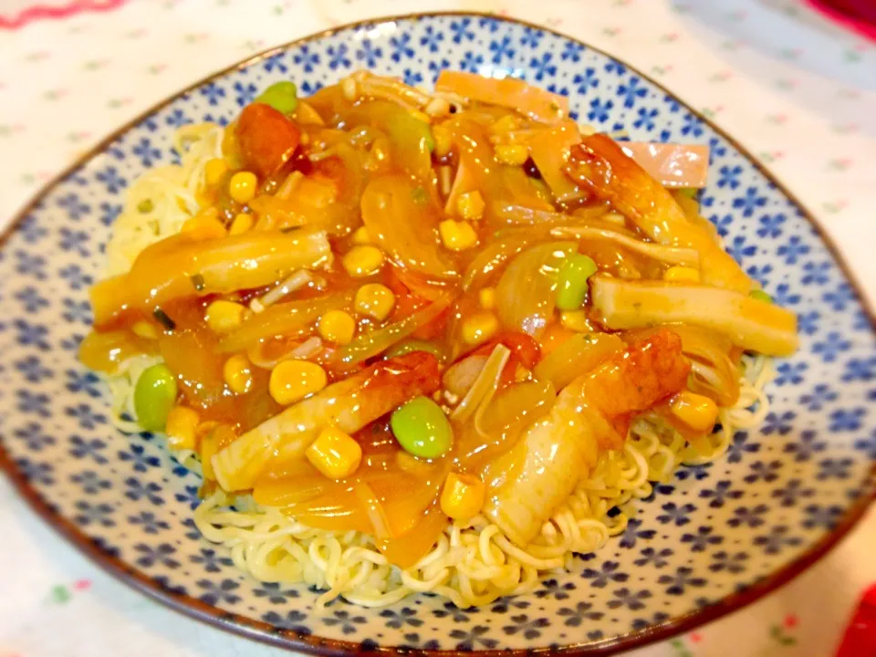 インスタントラーメンで簡単あんかけ焼きラーメン|なちゅ♬さん