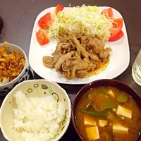 生姜焼き定食💓|市嶋すみれさん