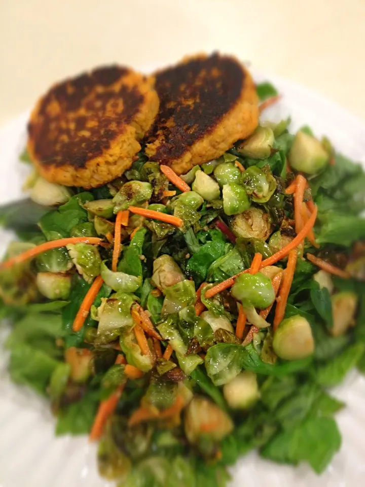 Snapdishの料理写真:Salmon Cakes with Garlic Ginger Brussels Sprouts and Carrots|caroline weaverさん