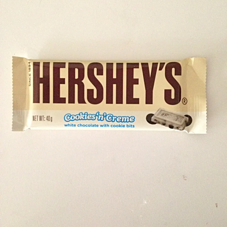 Hershey's cookies'n'creme|Towie Leeさん