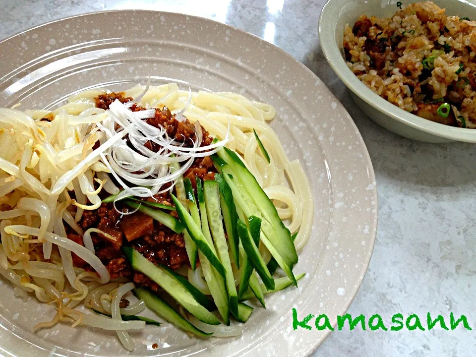 Snapdishの料理写真:じゃじゃうどんと、焼豚炒飯|かまさん