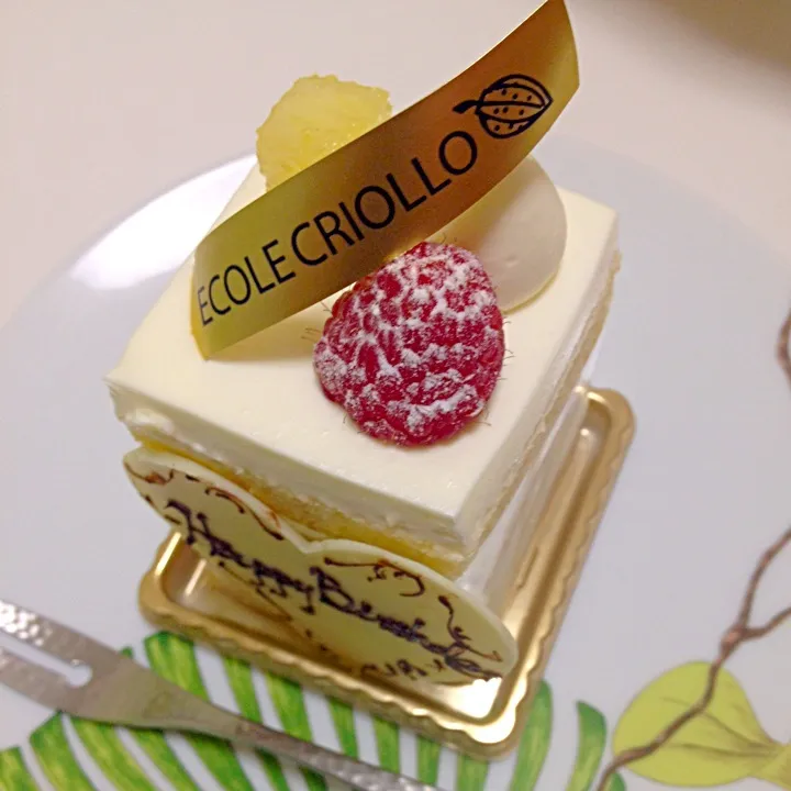 ECOLE CRIOLLO メロンのショートケーキ|はっちさん