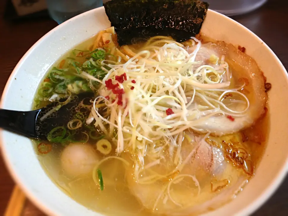 塩ラーメン きんせい|しゃがーるさん