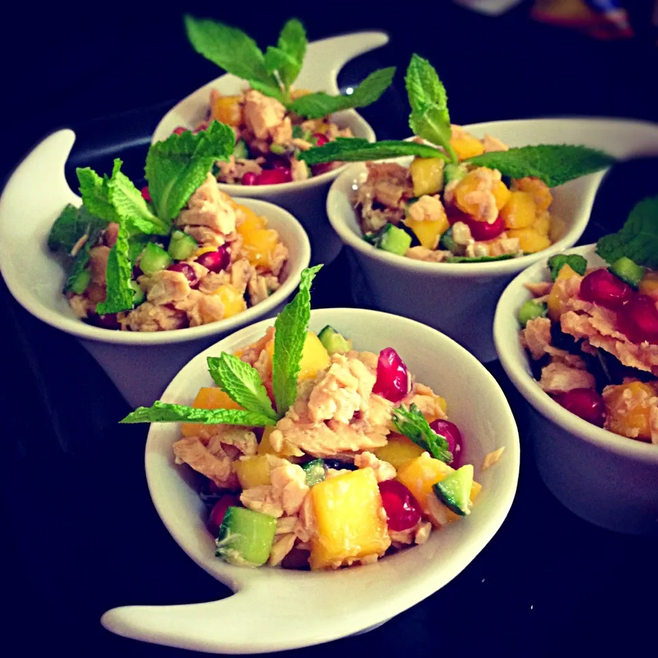 Tuna Pomegranate Mango Salsa|Lynh Lynhさん