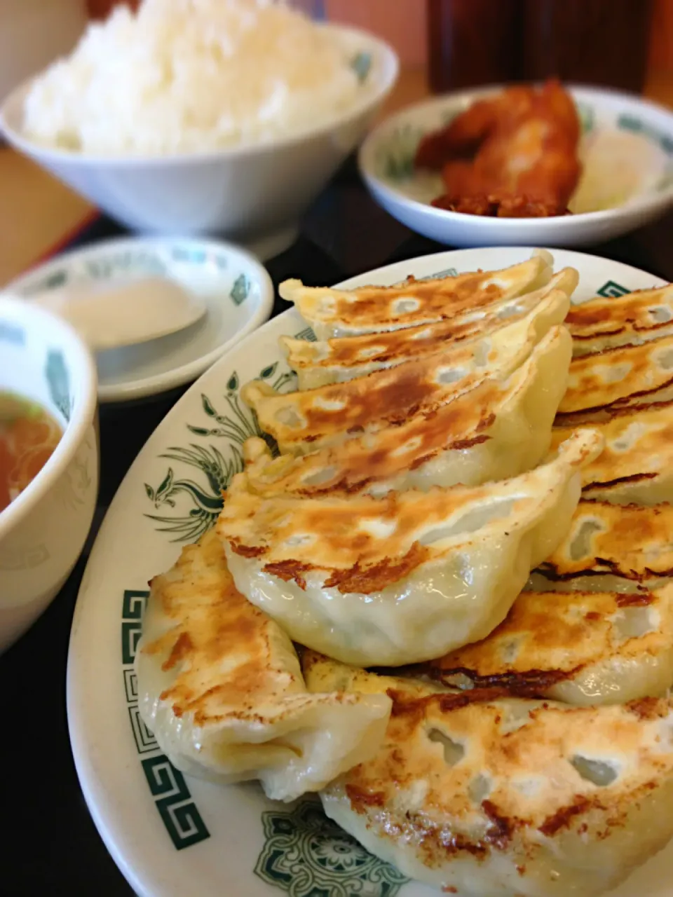 อาหารชุดเกี๊ยวซ่าทวี W餃子定食@ที่ญี่ปุ่น 日高屋|akiさん