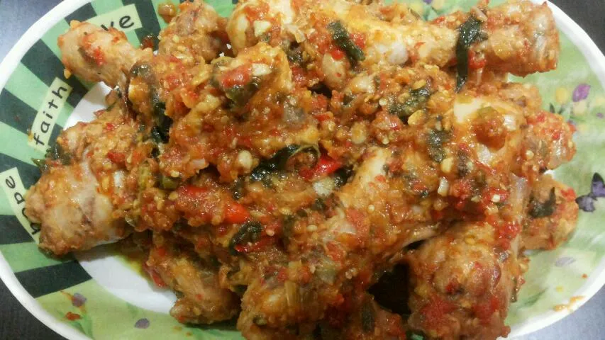 Ayam rica rica (Spicy Fried Chicken)|Angela Rachelさん