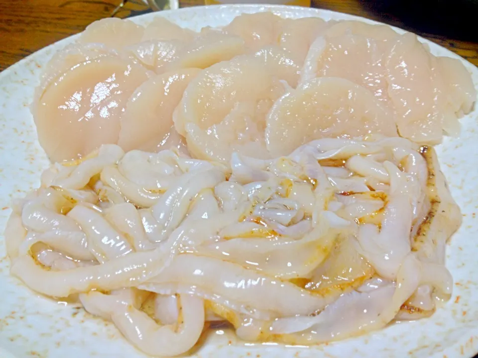 Snapdishの料理写真:Sashimi of scallop|do dyuさん