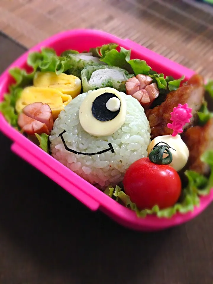 Snapdishの料理写真:久しぶりの幼稚園弁当。娘リクエストのマイク！！病み上がりでのキャラ弁は手抜きです。笑|さおりさん