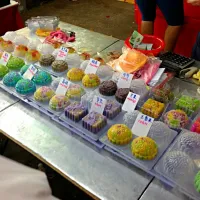 Jelly mooncake @ night market sungai long|Towie Leeさん